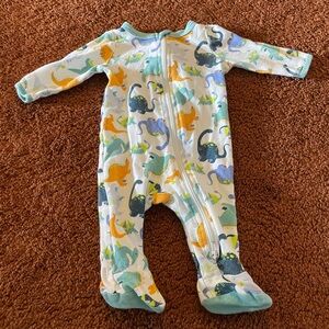 ‼️Mix and Match 3 items for $5‼️ Cat & Jack 0-3 months sleeper zipper